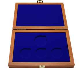 Dřevěná krabička pro 3x 200 Kč a 1x 500 Kč ČNB